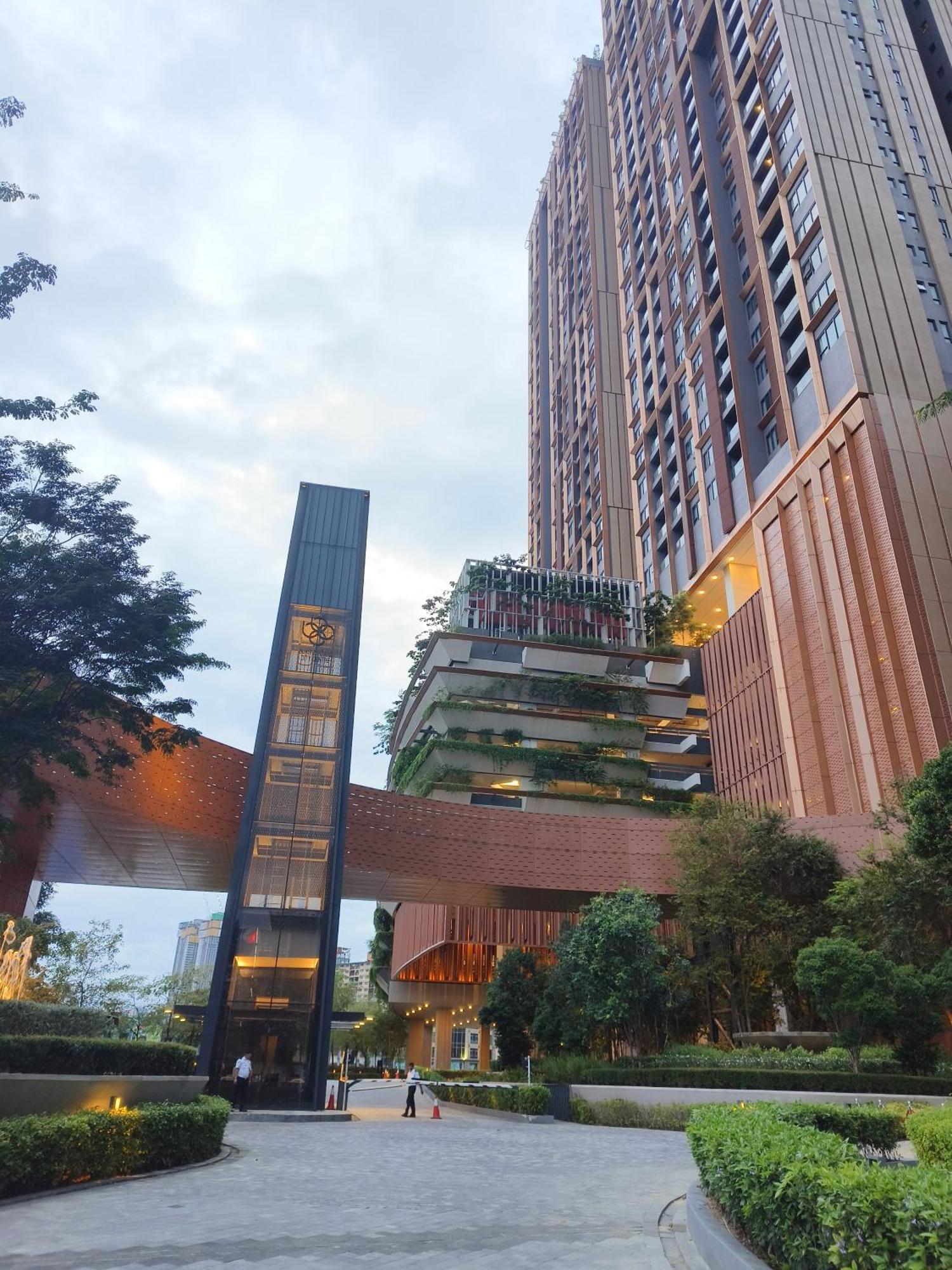 Lucentia Klcc By View