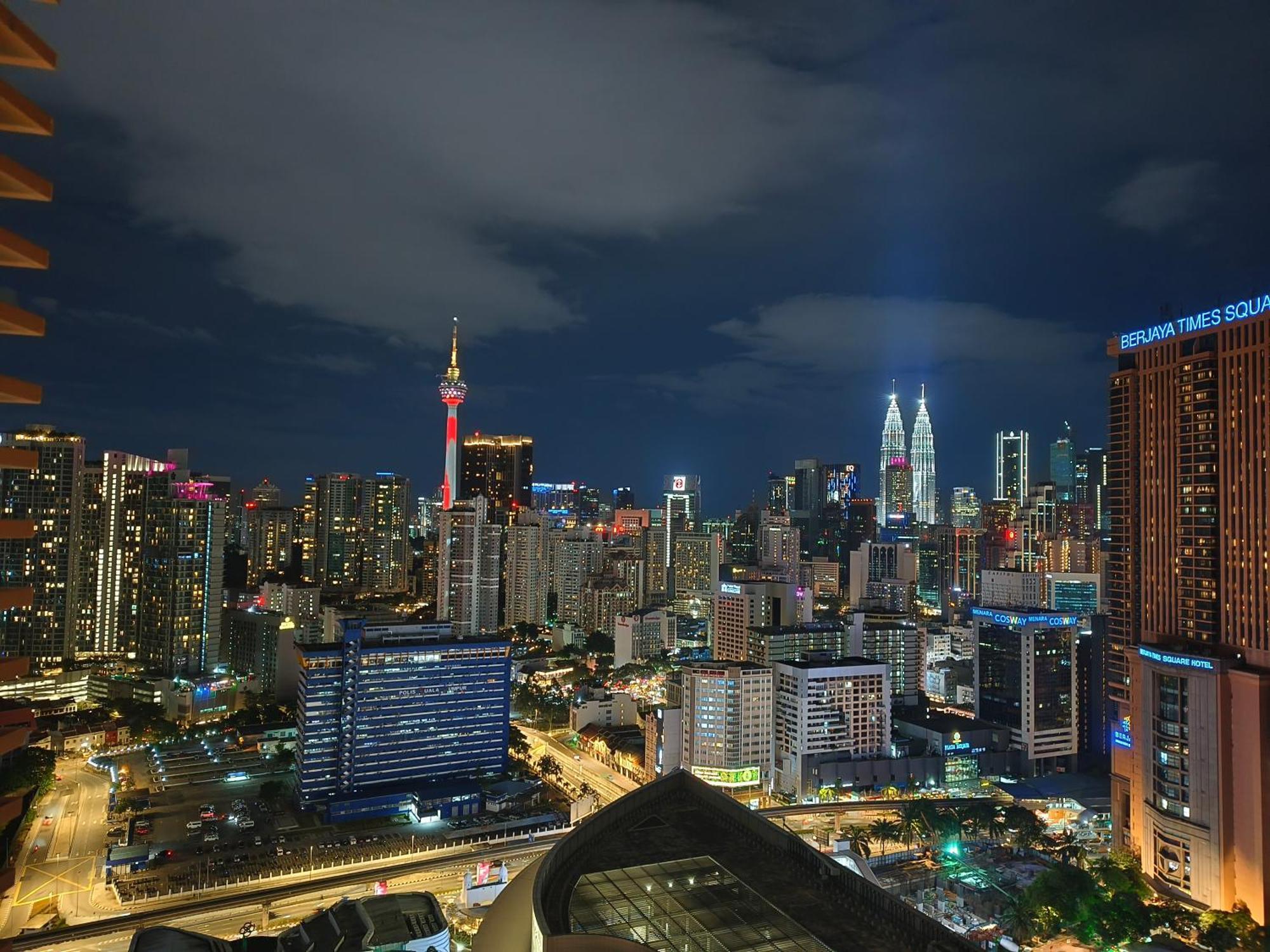 Lucentia Klcc By View Apartment