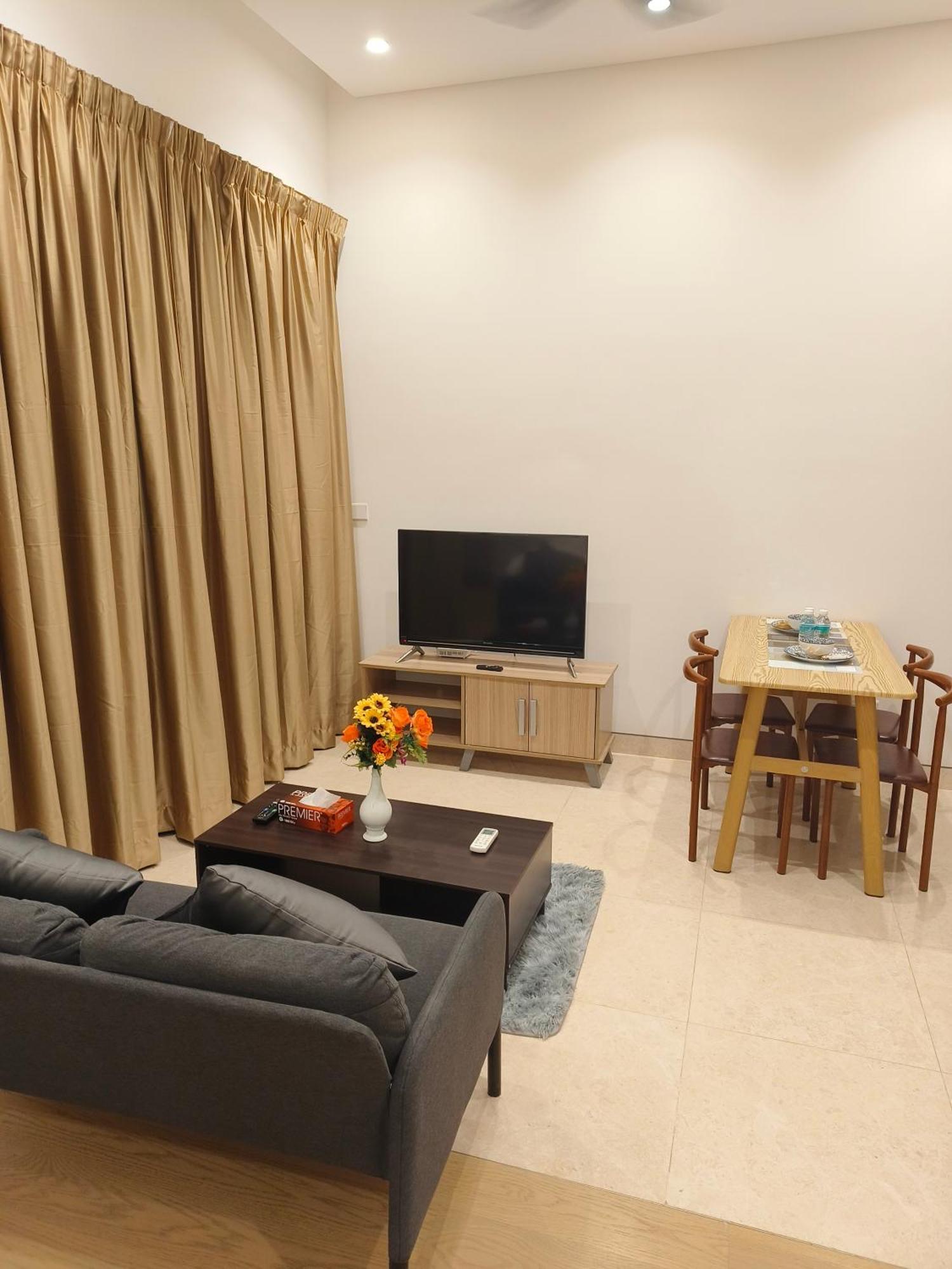 Lucentia Klcc By View Apartment *