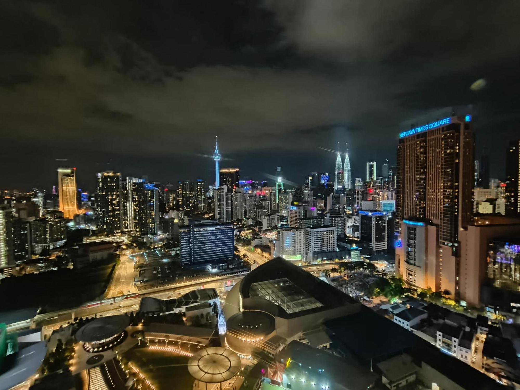 Lucentia Klcc By View * Kuala Lumpur